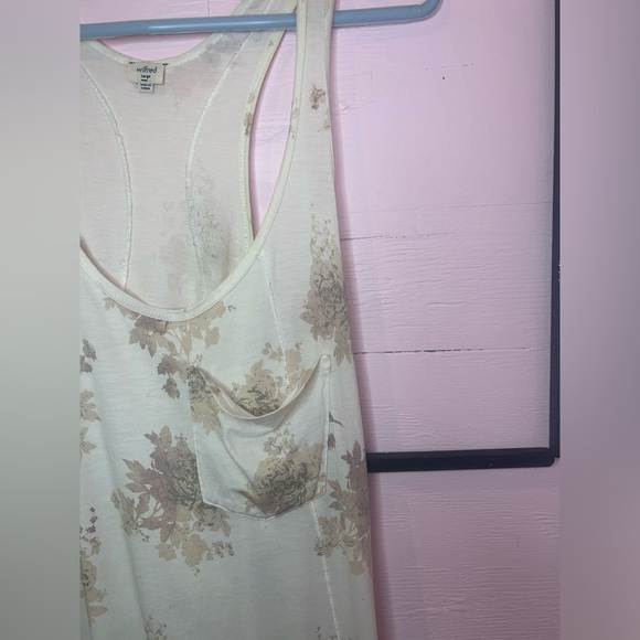 🌸 EARLY00S | Wilfred{Aritzia} | Racer Back Tank w/ Pocket | Vintage Floral - Picture 2 of 7